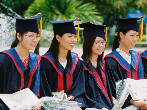 Quyết định công nhận tốt nghiệp cao đẳng nghề hệ chính quy tập trung khóa 4 (2010-2013)